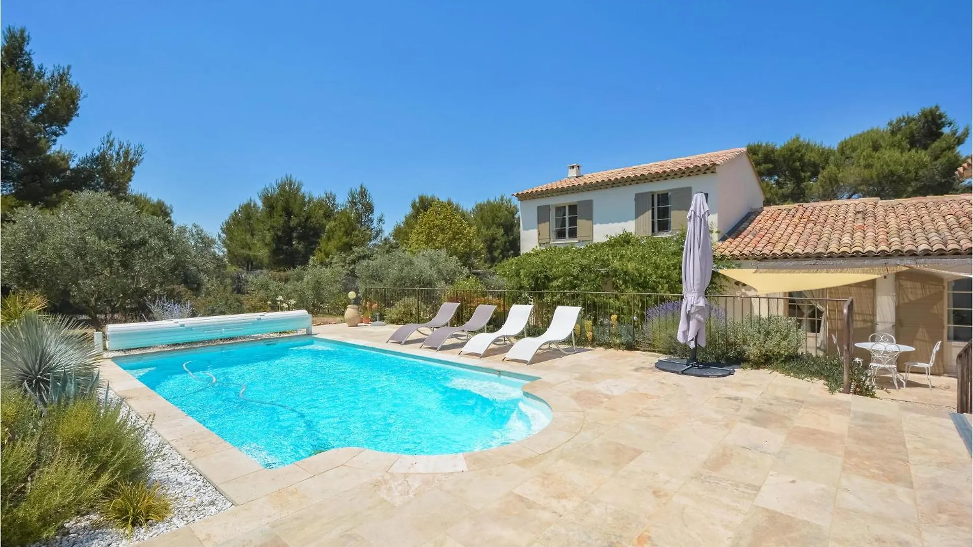 Beautiful Home In Eygalieres With Kitchen Holiday home Eygalieres (Bouches-du-Rhone)