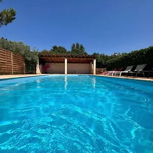 Hébergement de vacances De La Roque, Eygalières